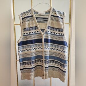 Vintage vest by Traditions. Size Large